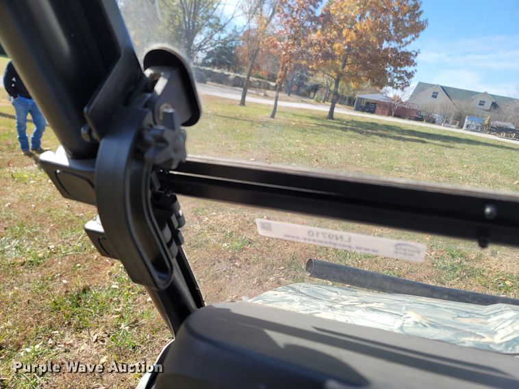image for item LN9710 2012 John Deere Gator 550 S4 XUV  utility vehicle
