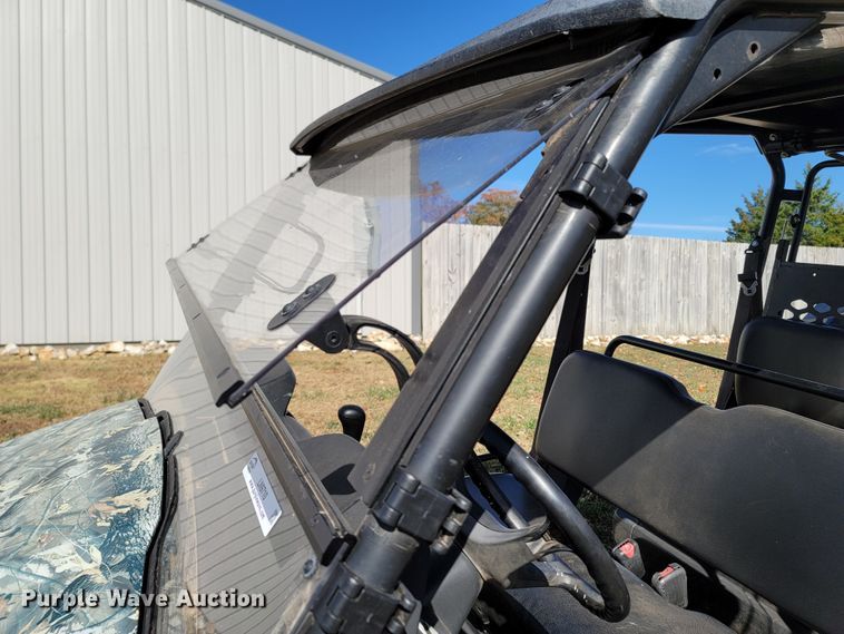 image for item LN9710 2012 John Deere Gator 550 S4 XUV  utility vehicle