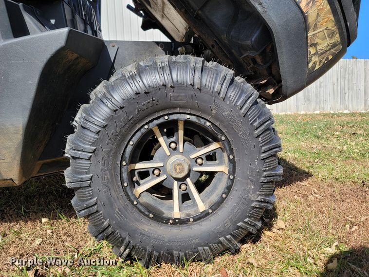 image for item LN9710 2012 John Deere Gator 550 S4 XUV  utility vehicle