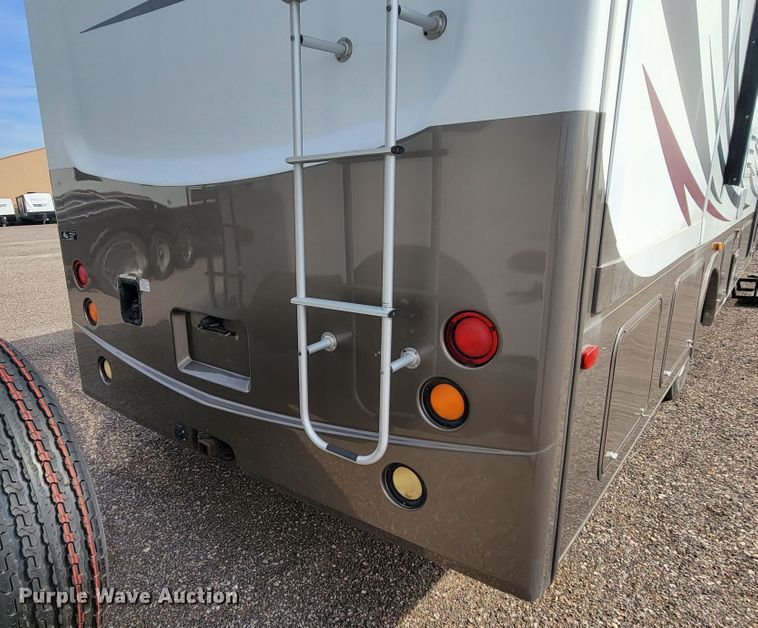 image for item LO9045 2013 Coachmen Mirada  RV