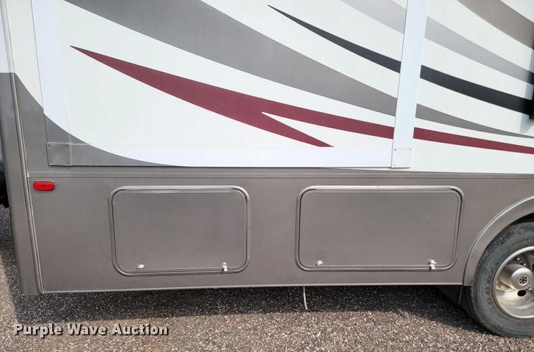 image for item LO9045 2013 Coachmen Mirada  RV