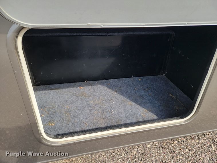 image for item LO9045 2013 Coachmen Mirada  RV