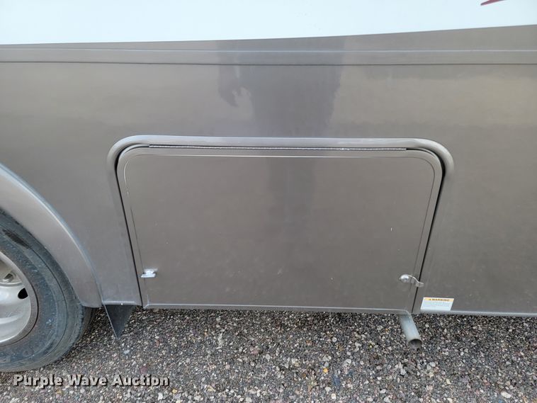 image for item LO9045 2013 Coachmen Mirada  RV