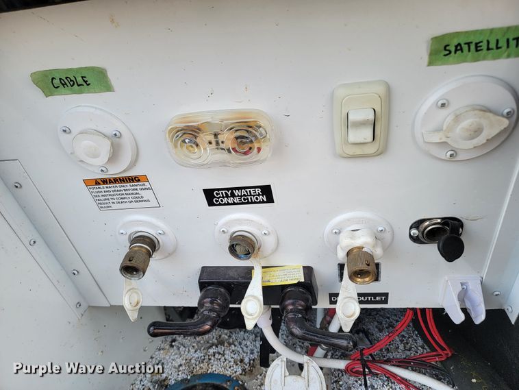 image for item LO9045 2013 Coachmen Mirada  RV