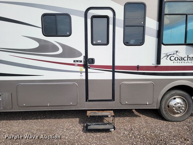 image for item LO9045 2013 Coachmen Mirada  RV