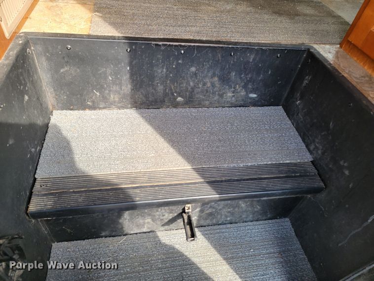 image for item LO9045 2013 Coachmen Mirada  RV