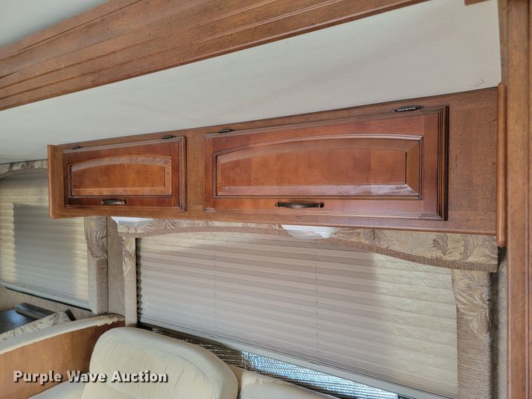 image for item LO9045 2013 Coachmen Mirada  RV