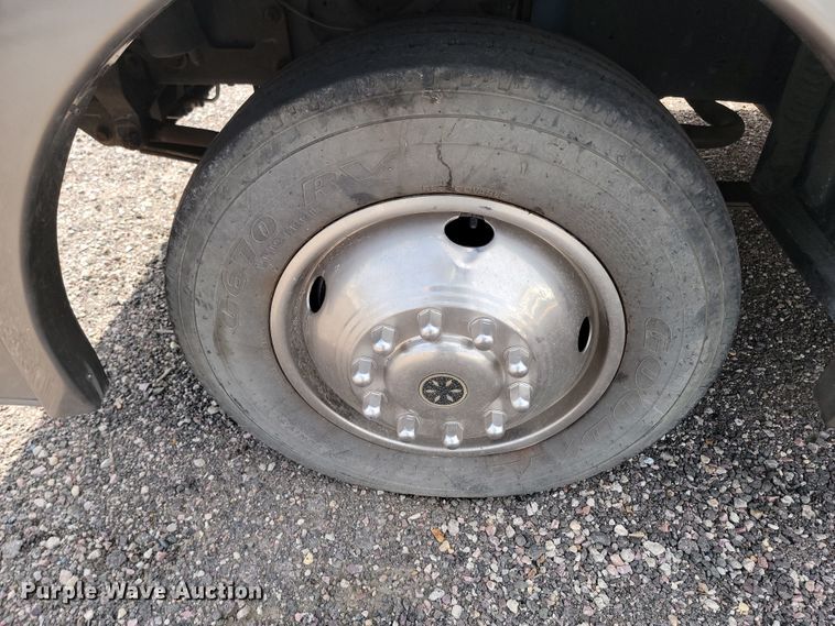 image for item LO9045 2013 Coachmen Mirada  RV