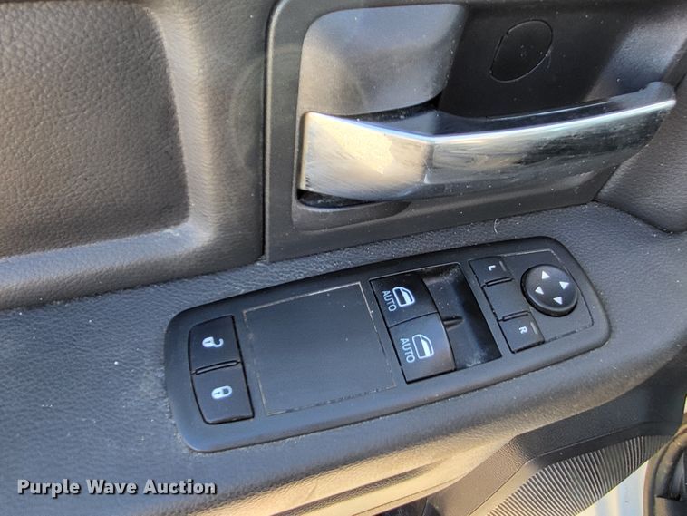 image for item LR9072 2012 Dodge Ram 1500  pickup truck