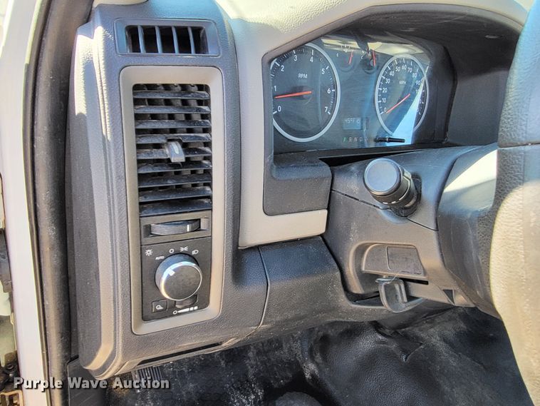 image for item LR9072 2012 Dodge Ram 1500  pickup truck