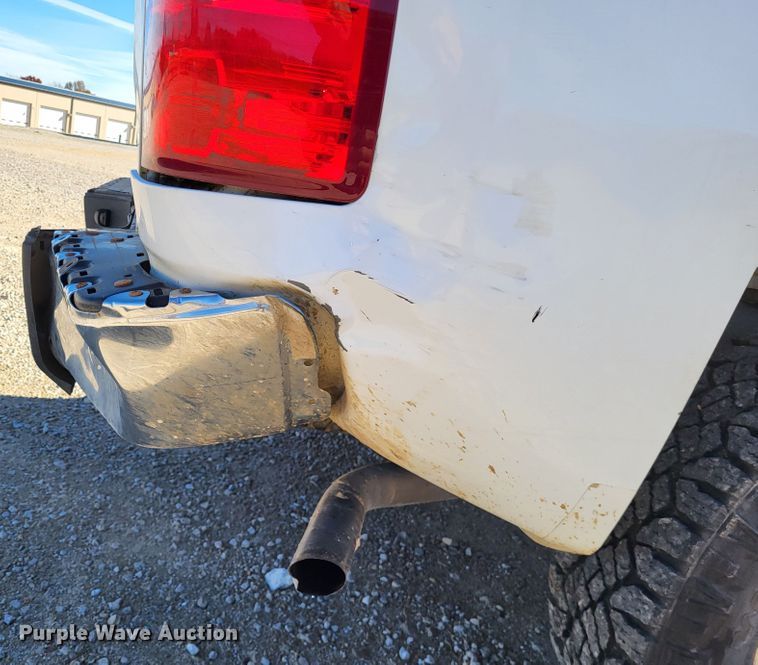 image for item LR9074 2012 Chevrolet Silverado 1500  Ext. Cab pickup truck