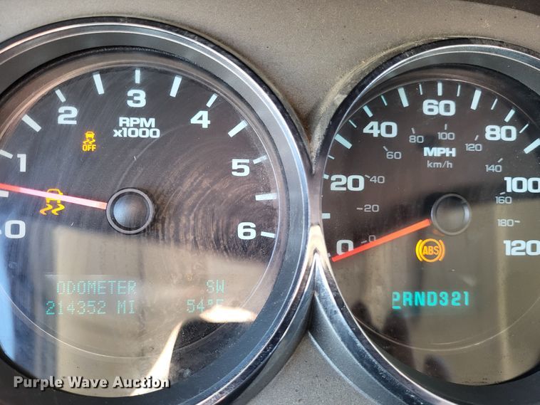 image for item LR9074 2012 Chevrolet Silverado 1500  Ext. Cab pickup truck