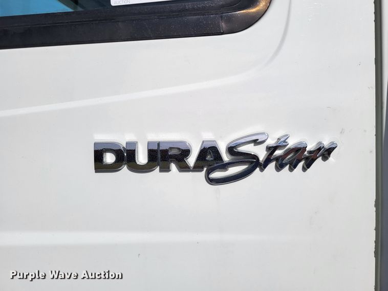 image for item LR9076 2014 International DuraStar 4300  roll-off container truck