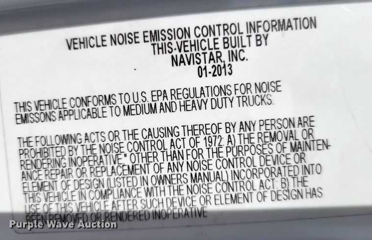 image for item LR9076 2014 International DuraStar 4300  roll-off container truck
