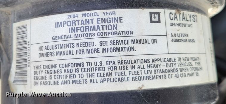 image for item LR9077 2004 Chevrolet Express G3500  box truck