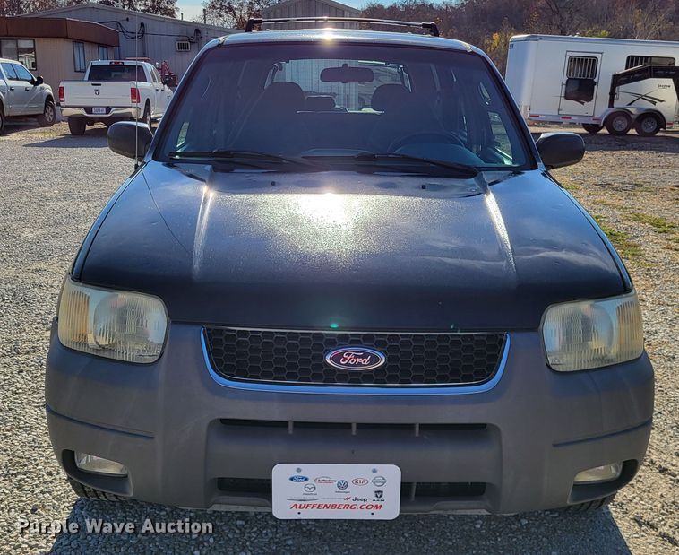 image for item LR9081 2001 Ford Escape XLT  SUV