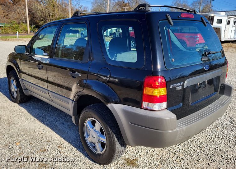 image for item LR9081 2001 Ford Escape XLT  SUV