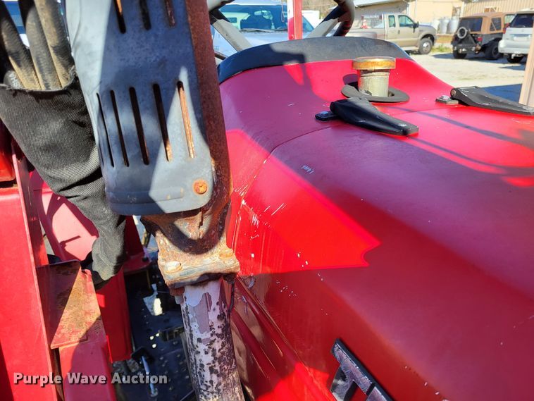 image for item LR9083 2009 Jinma Tractor King 254  MFWD tractor