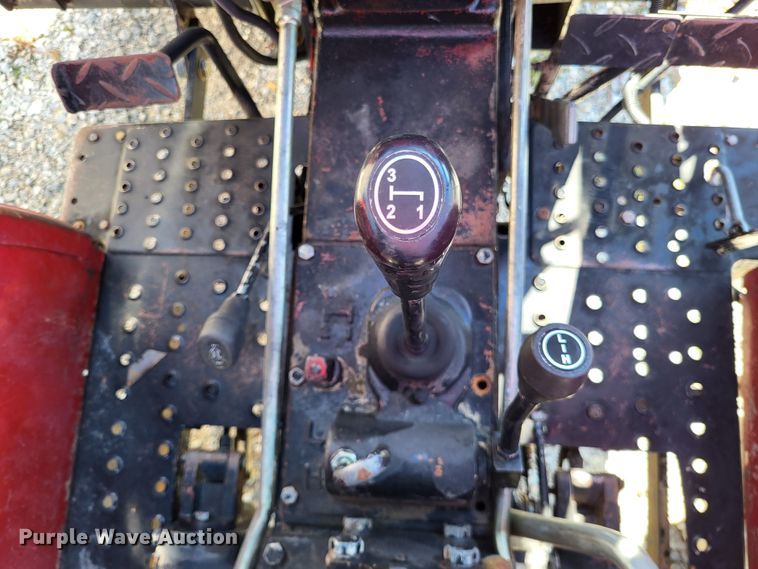 image for item LR9083 2009 Jinma Tractor King 254  MFWD tractor