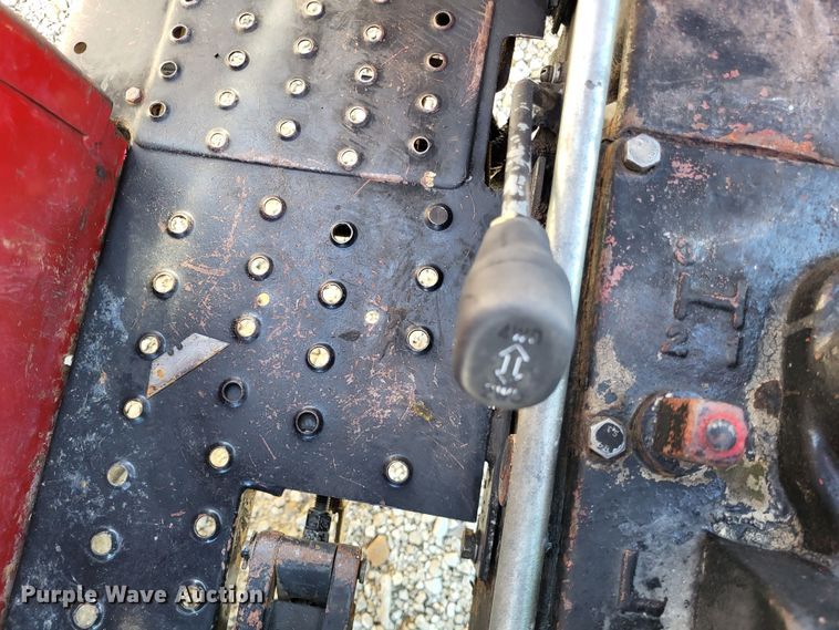 image for item LR9083 2009 Jinma Tractor King 254  MFWD tractor