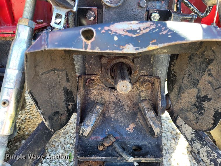 image for item LR9083 2009 Jinma Tractor King 254  MFWD tractor