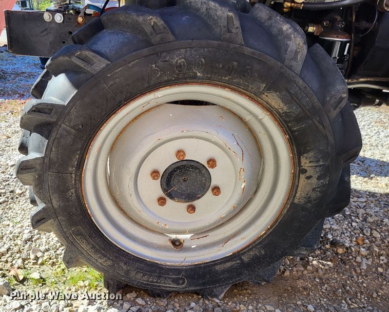 image for item LR9083 2009 Jinma Tractor King 254  MFWD tractor