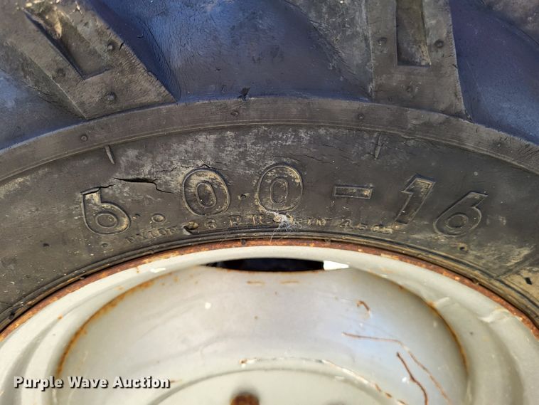 image for item LR9083 2009 Jinma Tractor King 254  MFWD tractor