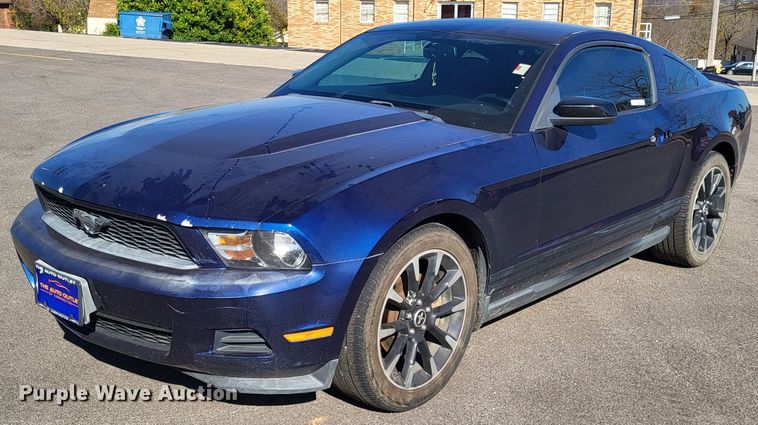 image for item LR9086 2012 Ford Mustang