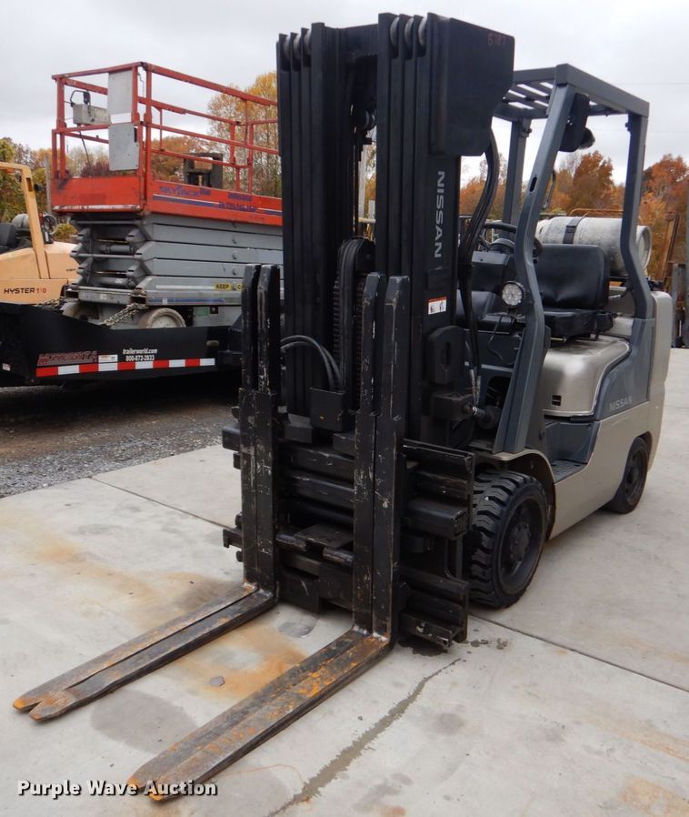 image for item LS9907 Nissan MCUL02A33LV  forklift