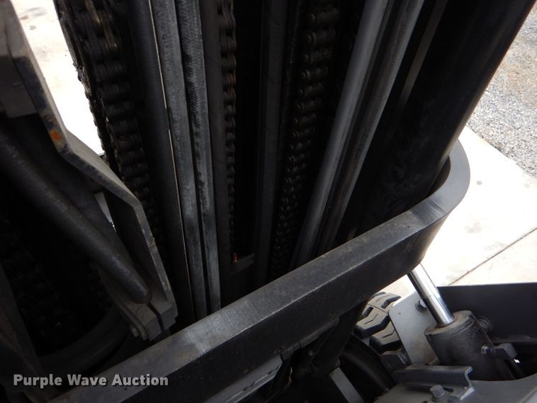 image for item LS9907 Nissan MCUL02A33LV  forklift