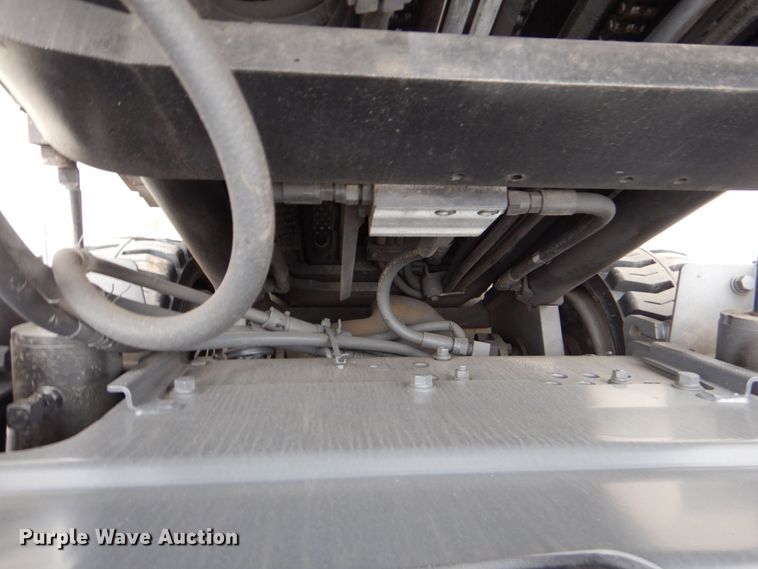 image for item LS9907 Nissan MCUL02A33LV  forklift