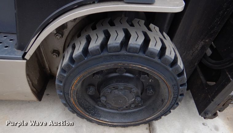 image for item LS9907 Nissan MCUL02A33LV  forklift