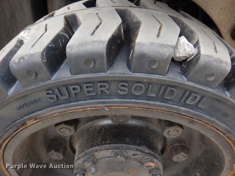 image for item LS9907 Nissan MCUL02A33LV  forklift