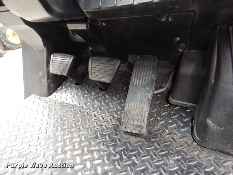 image for item LS9907 Nissan MCUL02A33LV  forklift