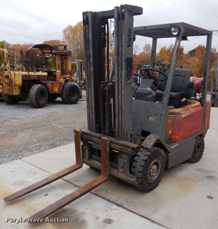 Yale GLP040AFNUAE084 forklift in Edmonton, KY Item LS9909 sold