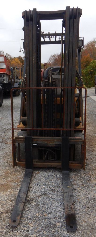 image for item LS9912 Caterpillar C5000  forklift