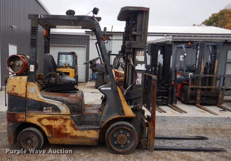 image for item LS9912 Caterpillar C5000  forklift