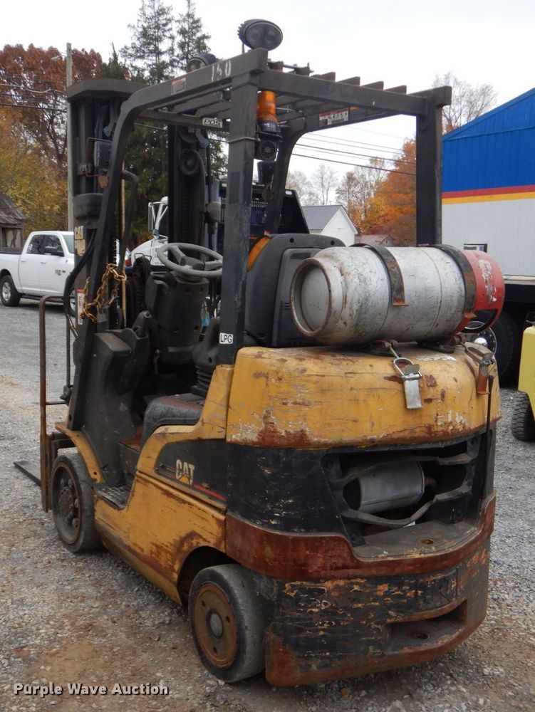 image for item LS9912 Caterpillar C5000  forklift