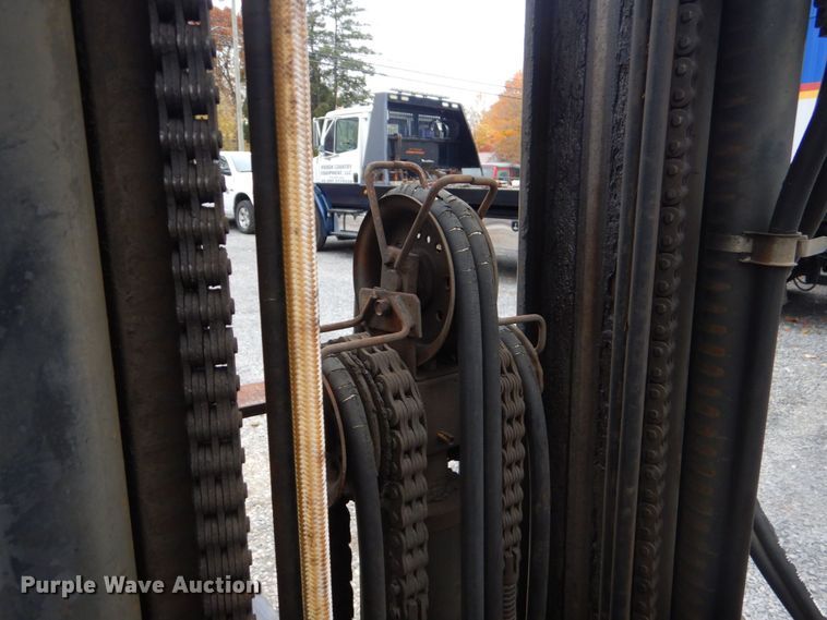 image for item LS9912 Caterpillar C5000  forklift