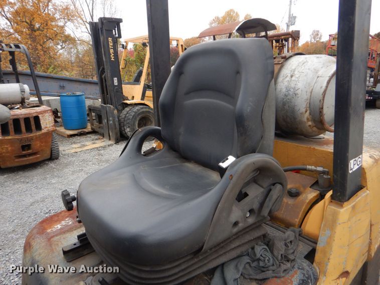 image for item LS9912 Caterpillar C5000  forklift