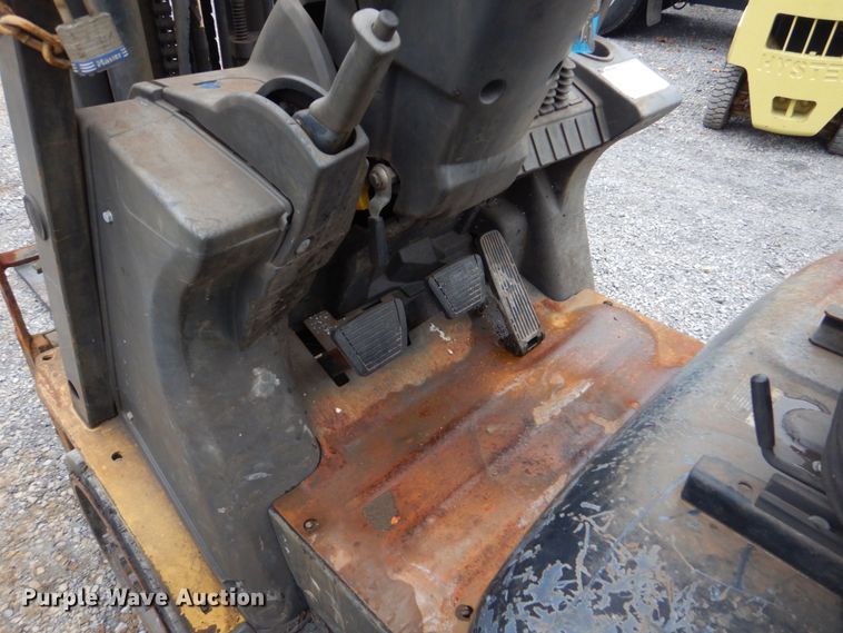 image for item LS9912 Caterpillar C5000  forklift