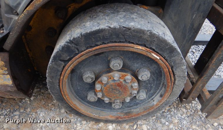 image for item LS9912 Caterpillar C5000  forklift