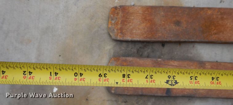 image for item LS9914 Clark C500-45  forklift