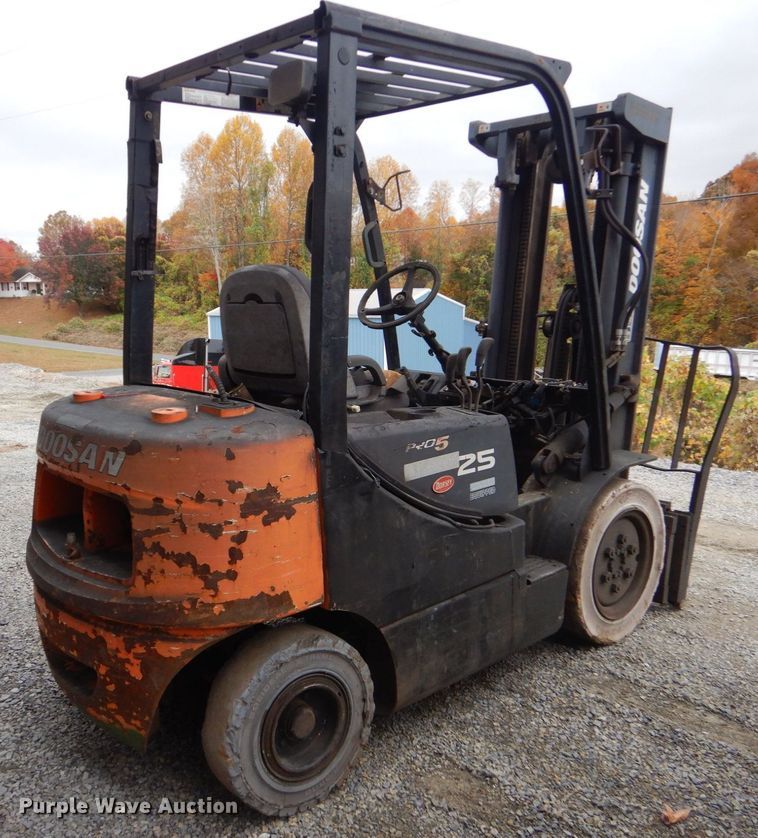 image for item LS9916 Doosan G25P-5  forklift