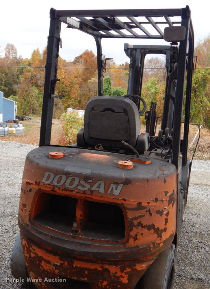 image for item LS9916 Doosan G25P-5  forklift