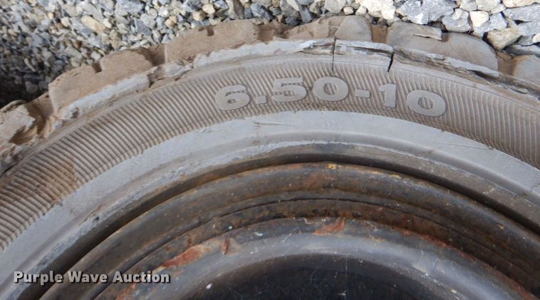 image for item LS9916 Doosan G25P-5  forklift