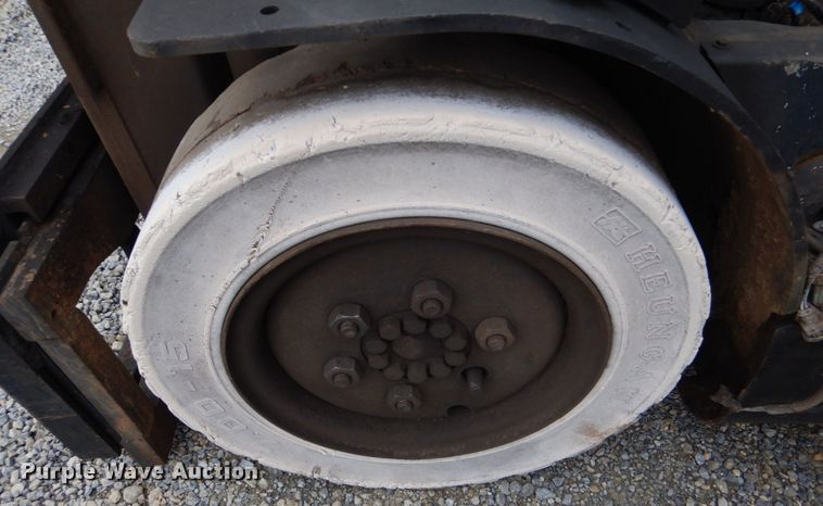 image for item LS9916 Doosan G25P-5  forklift