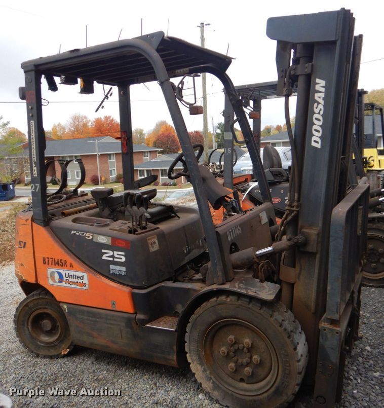 image for item LS9919 Doosan G25P-5  forklift