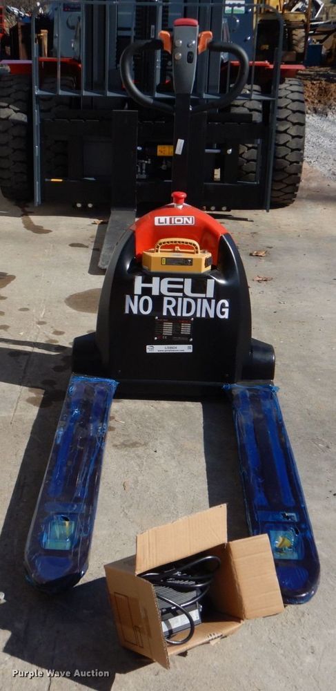 image for item LS9924 2021 Heli CBD15JLI2  pallet jack