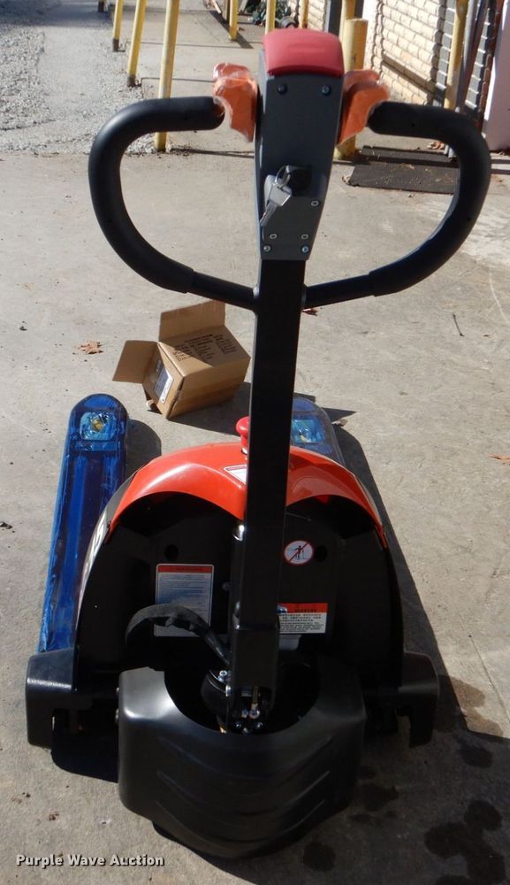 image for item LS9924 2021 Heli CBD15JLI2  pallet jack